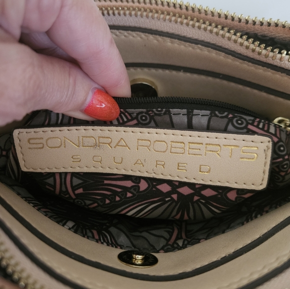 Sondra Roberts Squared Elegant Almond /Silver  2 Tone Crossbody - Picture 7 of 8